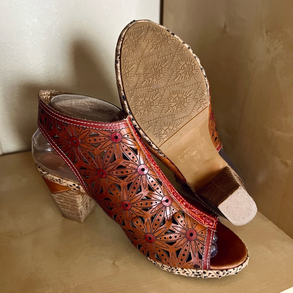 L'Artiste Spring Step Marjan-Cam Brown Floral Laser-Cut Leather Sling-back Heels - Picture 10 of 12